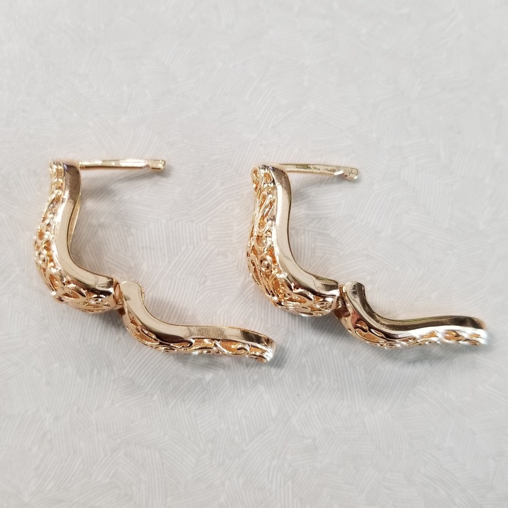 18k Filled Petite Filigree Hoops - Picture 2 of 7
